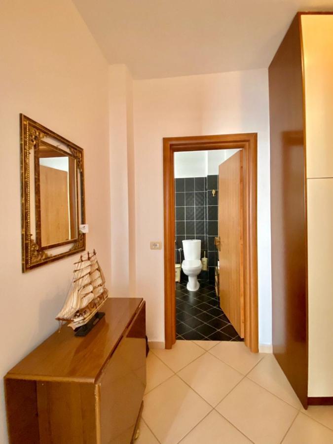 Caramel Sun Apartment Sarandë Dış mekan fotoğraf